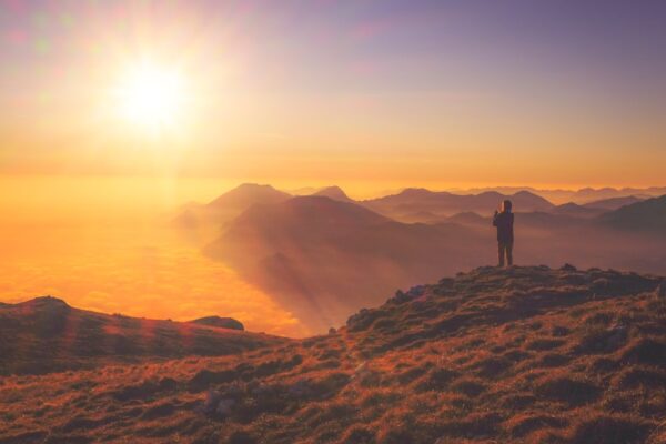 Photo Mountain Climbing