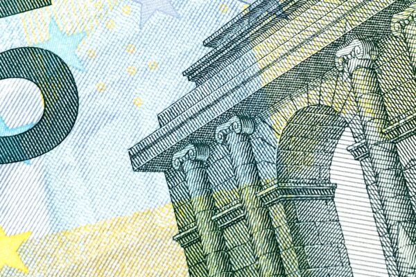 Photo Relationship, Money