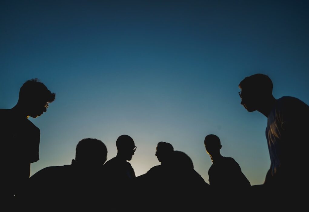 Photo Virtual hangout