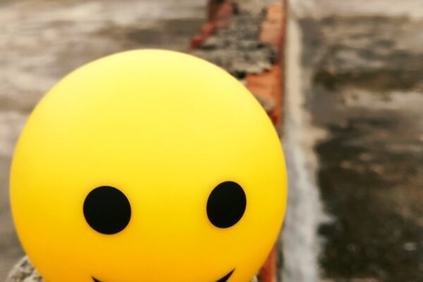 Photo "How to Overcome Negative Thinking and Build Positivity"